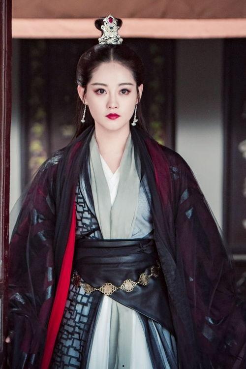 圈内大爆料任嘉伦祝绪丹,圈内大爆料引粉丝热议