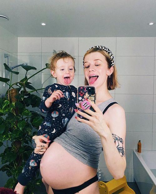 怀孕明星欧美,欧美明星的孕味风采