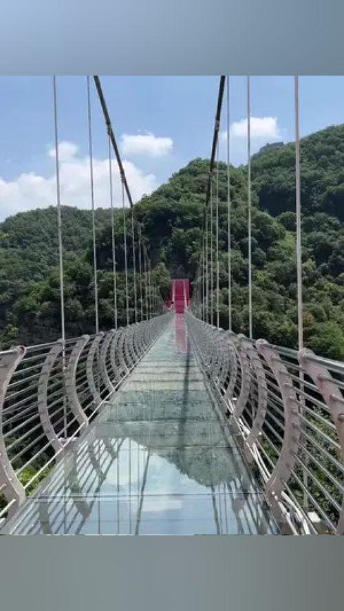 网红玻璃栈道定价