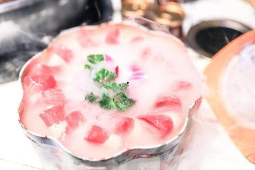 重庆网红美食加盟服务店,开启你的美食创业之旅