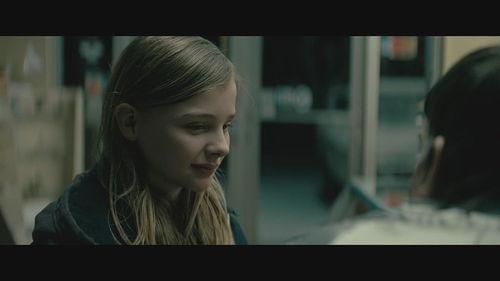 美版生人勿近在线观看,惊悚悬疑，揭秘人性黑暗面